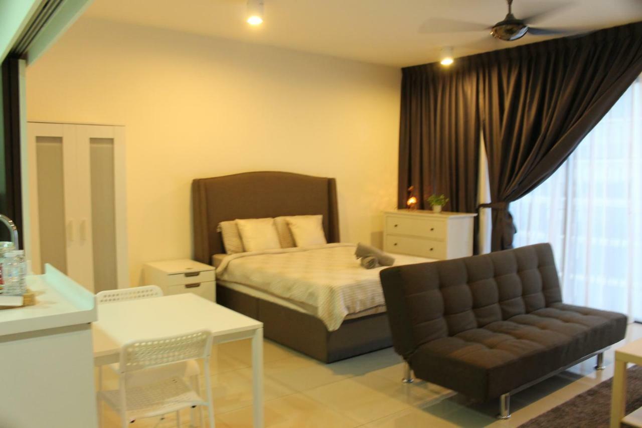 Vivian'S Studio Trefoil Setia Alam ชาห์อาลัม ภายนอก รูปภาพ